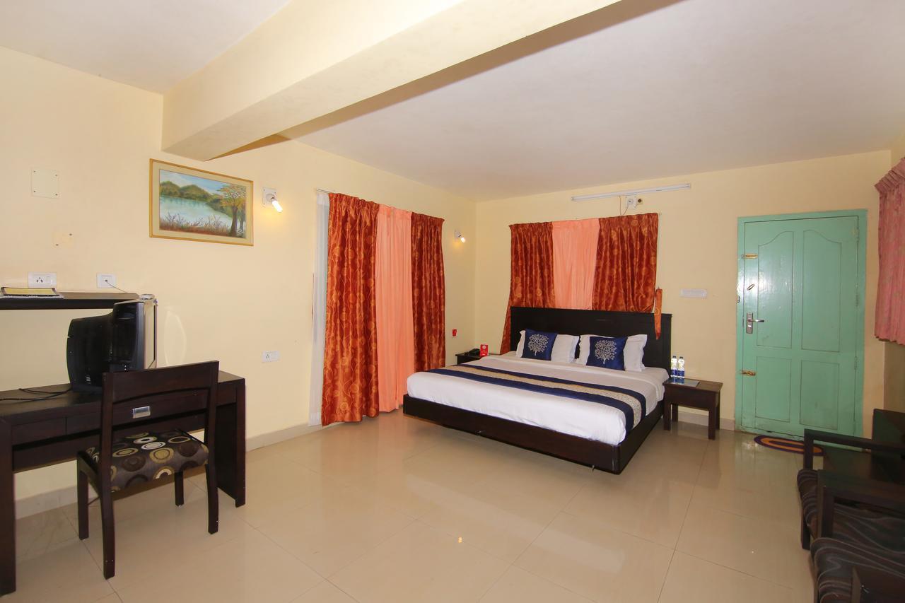 מונאר Oyo 4651 Woodpecker Resort מראה חיצוני תמונה